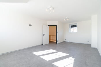 Pronájem bytu 3+1 v osobním vlastnictví 129 m², Ostrava