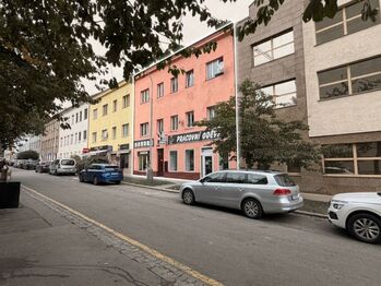 Pronájem bytu 2+kk v osobním vlastnictví 40 m², Praha 4 - Michle