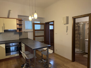 Pronájem bytu 2+kk v osobním vlastnictví 40 m², Praha 4 - Michle