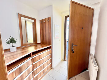 Pronájem domu 98 m², Praha 5 - Košíře