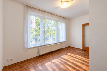 Prodej bytu 2+kk v osobním vlastnictví 38 m², Praha 5 - Zličín