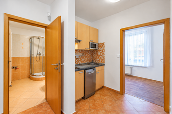 Prodej bytu 2+kk v osobním vlastnictví 38 m², Praha 5 - Zličín