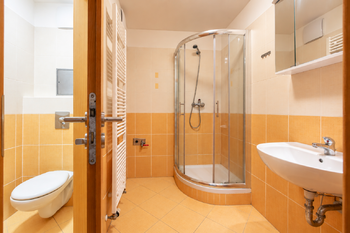 Prodej bytu 2+kk v osobním vlastnictví 38 m², Praha 5 - Zličín