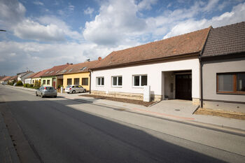 Pronájem 3+kk Mělčany - Pronájem bytu 3+kk v osobním vlastnictví 64 m², Mělčany