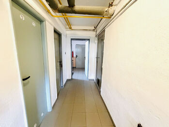 Prodej bytu 3+1 v osobním vlastnictví 86 m², Šaratice