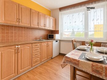 Prodej bytu 3+1 v osobním vlastnictví 86 m², Šaratice