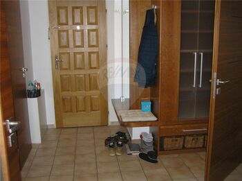 chodba - Pronájem bytu 3+1 v osobním vlastnictví 90 m², Praha 5 - Stodůlky