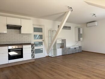 kuchyně - Pronájem bytu 3+kk v osobním vlastnictví 83 m², Šumperk