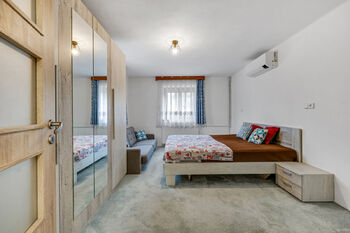 Prodej domu 117 m², Líšnice
