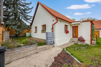 Prodej domu 117 m², Líšnice