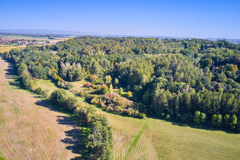 Prodej pozemku 31440 m², Račice nad Trotinou