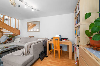 pracovní kout - Prodej domu 137 m², Lišov
