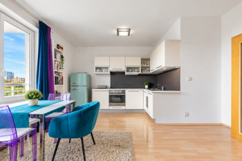 Prodej bytu 1+kk v osobním vlastnictví 35 m², Praha 10 - Záběhlice