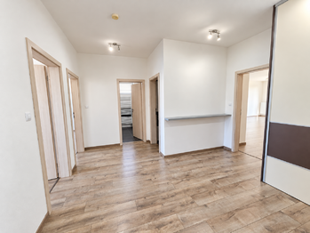předsíň - Pronájem bytu 3+kk v osobním vlastnictví 107 m², České Budějovice