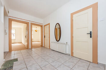 Prodej bytu 3+kk v osobním vlastnictví 75 m², Praha 3 - Vinohrady