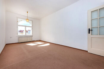 Prodej bytu 3+kk v osobním vlastnictví 75 m², Praha 3 - Vinohrady