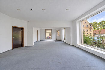 Prodej nájemního (činžovního) domu 500 m², Zittau