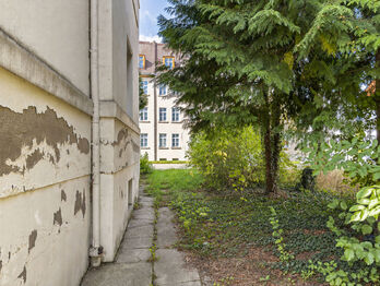 Prodej nájemního (činžovního) domu 800 m², Zittau