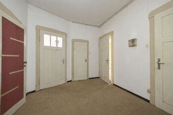 Prodej nájemního (činžovního) domu 800 m², Zittau