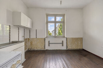 Prodej nájemního (činžovního) domu 800 m², Zittau
