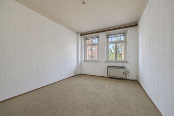 Prodej nájemního (činžovního) domu 800 m², Zittau