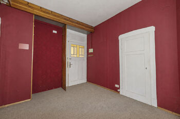 Prodej nájemního (činžovního) domu 800 m², Zittau