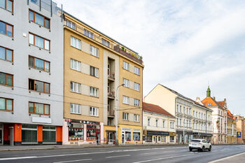 Prodej bytu 2+1 v osobním vlastnictví 60 m², Praha 5 - Košíře