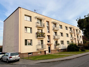 Prodej bytu 3+kk v osobním vlastnictví 82 m², Ostroměř