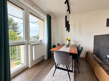 Prodej bytu 3+kk v osobním vlastnictví 82 m², Ostroměř