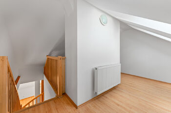 Prodej bytu 2+kk v osobním vlastnictví 73 m², Praha 7 - Holešovice