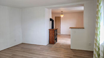 Obývací pokoj - Prodej domu 58 m², Medlovice