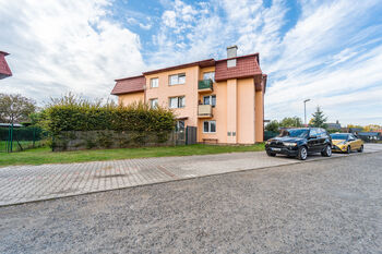 Prodej bytu 2+kk v osobním vlastnictví 51 m², Jirny