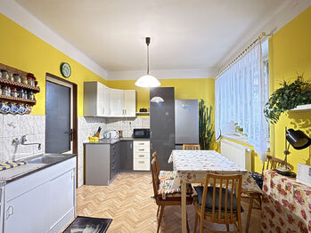 kuchyň - Prodej domu 65 m², Podhořany u Ronova