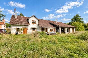 Prodej domu 200 m², Kovářov