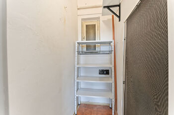 Prodej bytu 1+1 v osobním vlastnictví 51 m², Praha 10 - Strašnice