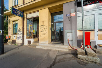 Prodej bytu 1+1 v osobním vlastnictví 51 m², Praha 10 - Strašnice