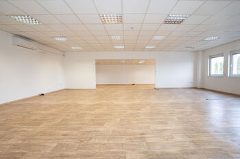 Pronájem kancelářských prostor 338 m², Příbram