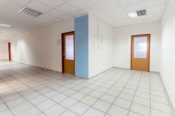 Pronájem kancelářských prostor 338 m², Příbram