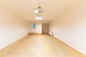 Pronájem kancelářských prostor 338 m², Příbram