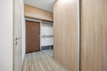 Prodej bytu 3+1 v osobním vlastnictví 68 m², Praha 6 - Vokovice