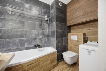 Prodej bytu 3+1 v osobním vlastnictví 68 m², Praha 6 - Vokovice