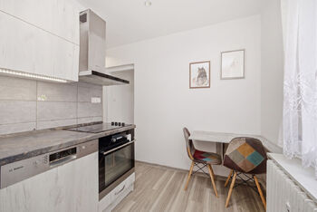 Prodej bytu 3+1 v osobním vlastnictví 68 m², Praha 6 - Vokovice