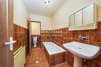 Prodej domu 180 m², Velatice