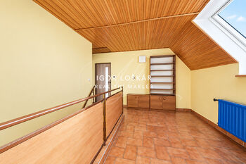Prodej domu 180 m², Velatice