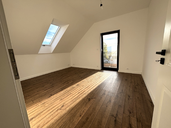 pokoj 1 v 2NP - Prodej domu 152 m², Horní Planá