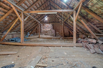 Podkroví protipohled - Prodej domu 238 m², Žabonosy