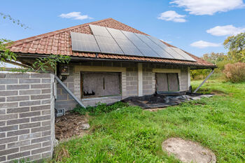 Zděná víceúčelová stavba - Prodej domu 238 m², Žabonosy