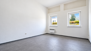 Pronájem kancelářských prostor 14 m², Kamenice