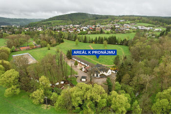 Pohled na areál - Pronájem ubytovacího zařízení 800 m², Chrustenice 