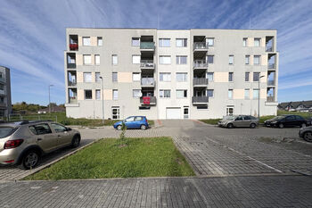 Pronájem bytu 4+kk v osobním vlastnictví 84 m², Velký Osek